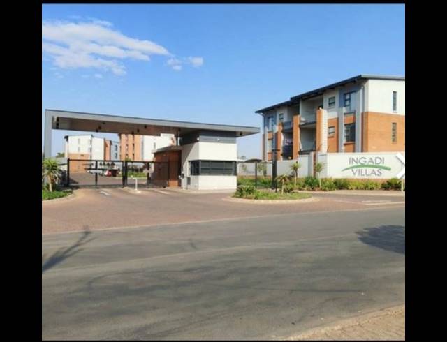 3 BEDROOM APARTMENT FOR SALE IN GLEN MARAIS